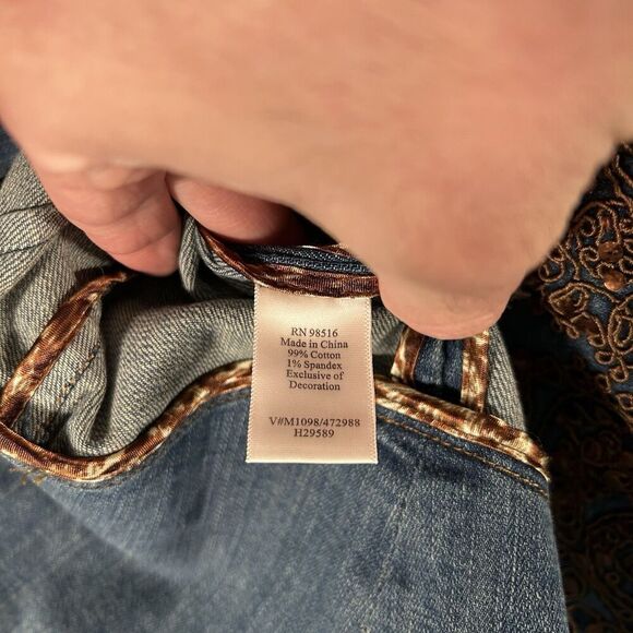 Coldwater Creek Denim Jacket Women's Medium Petite Button Up Sequin Cotton Blend - Picture 8 of 8